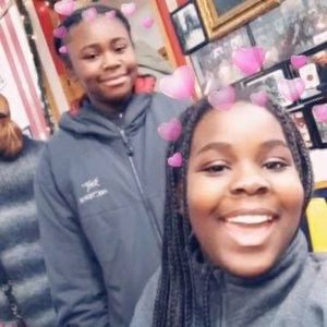 Meet your Posher, Nashae